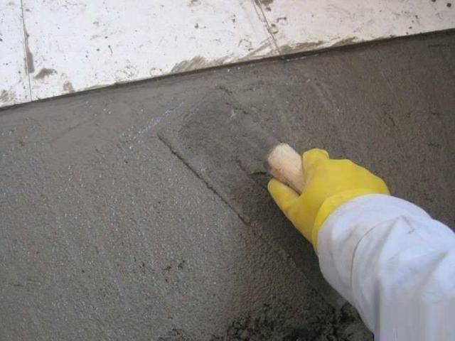 地磚鋪貼，干鋪法與濕鋪法大解析 選對方法，打造完美地面
